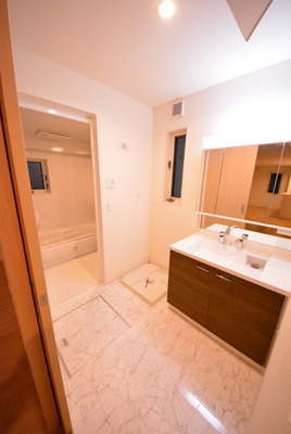 Washroom. Dressing room