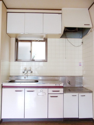 Kitchen. Two-burner stove installation Allowed Kitchen