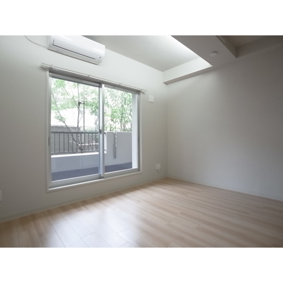 Living and room. ※ The same type separate room image