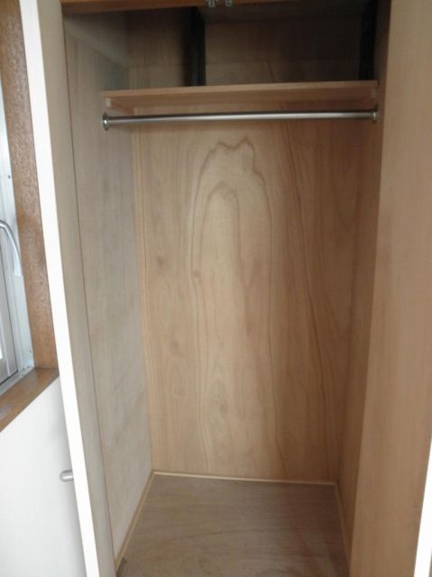 Receipt. Storage with depth