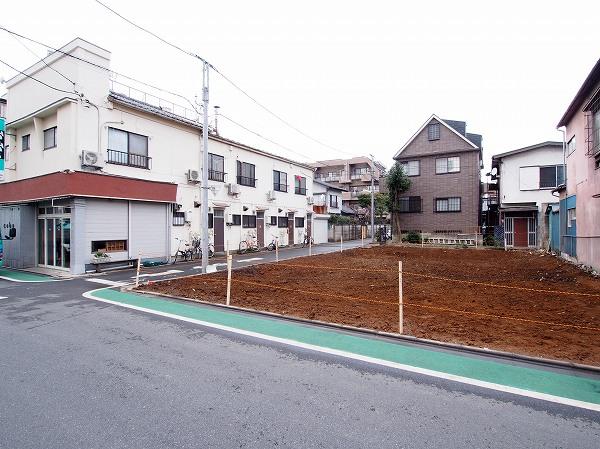 Local land photo. Local (12 May 2013) Shooting