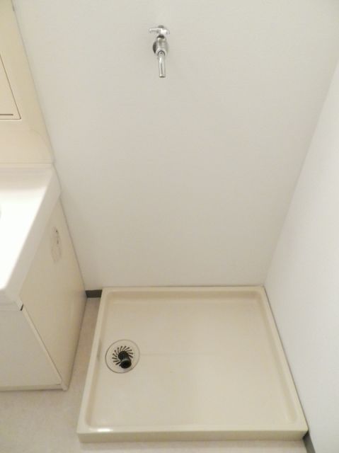 Other Equipment. Indoor Laundry Storage