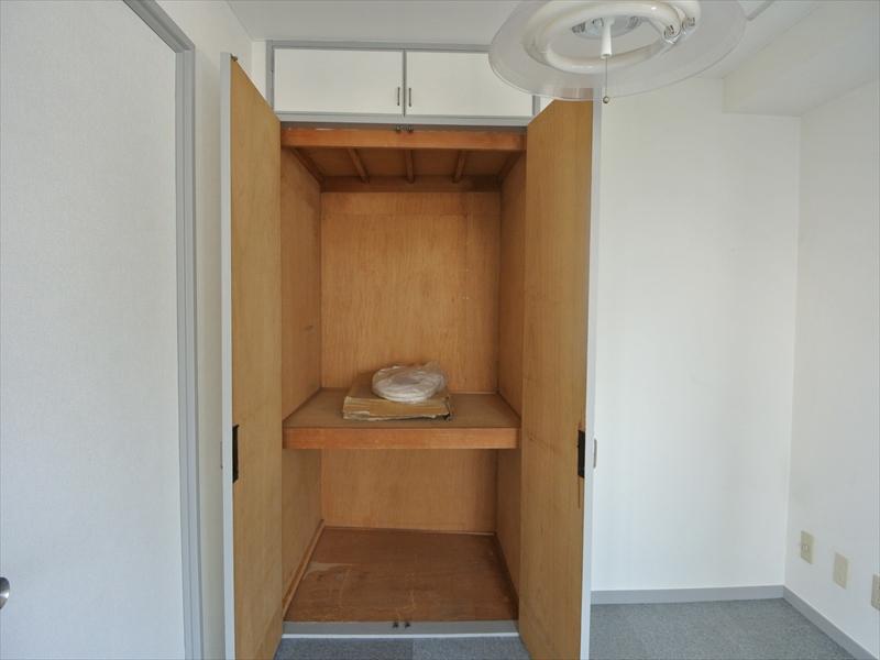 Receipt. Local (11 May 2013) Shooting