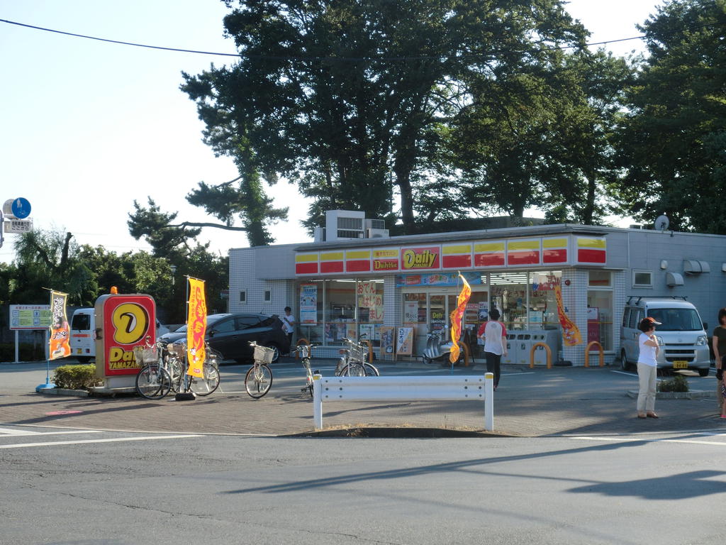 Convenience store. Daily Yamazaki Mitaka Iguchi 4-chome up (convenience store) 251m