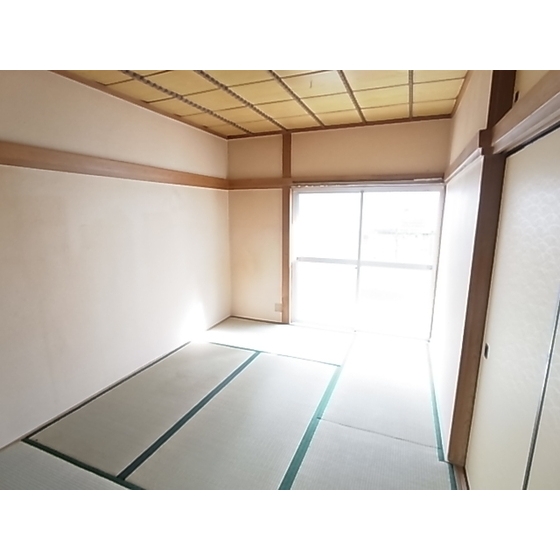 Living and room. Good Japanese-style 6 quires per yang