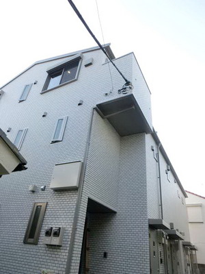 Building appearance. A quiet residential area