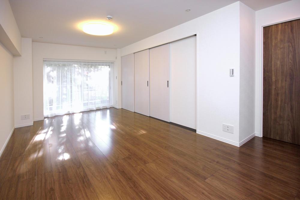 Living. About 16.5 Pledge of LDK