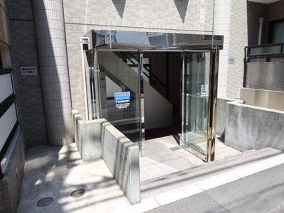 Entrance. Beautiful entrance