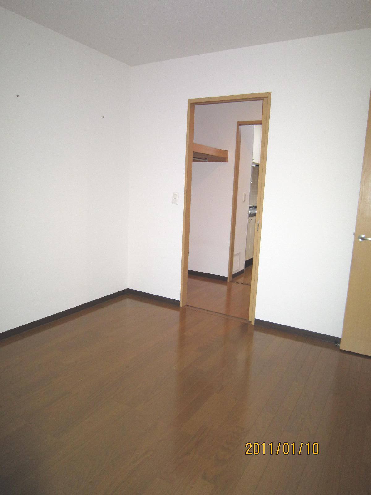 Other room space. The Western-style There closet walk-in