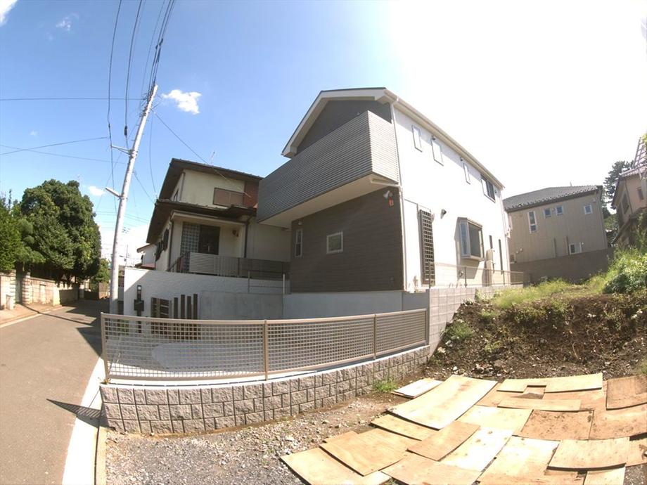 Local appearance photo