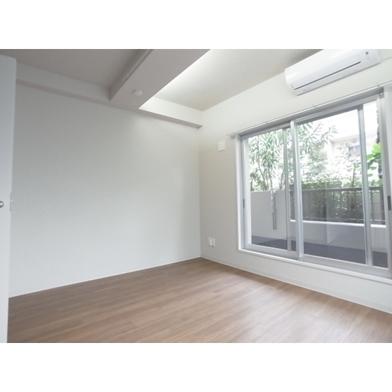 Living and room. ※ The same type separate room image