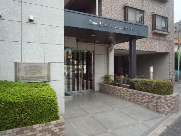 Local appearance photo