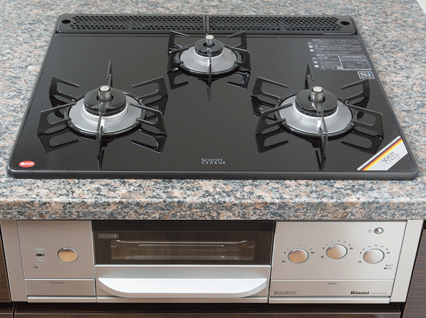 Kitchen.  [Glass top stove with double-sided grill] Automatic fade-out function, With double-sided grill that does not need a water. Germany ・ Care is also smooth in the glass top of the shot, Inc..