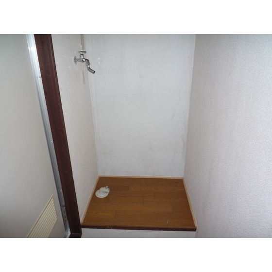 Other Equipment. There yard indoor washing machine