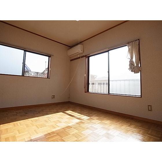 Other. Sunny 6 Pledge Western-style