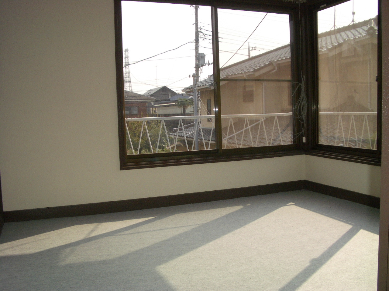 Living and room. A bright room ☆