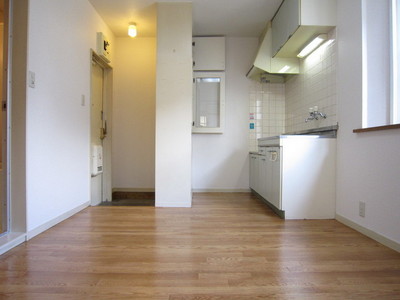 Living and room.  ☆ dining kitchen ☆ 