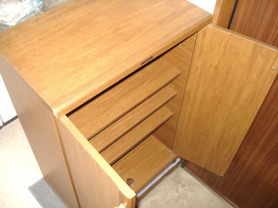 View.  ☆ Shoes also enter plenty of cupboard ☆