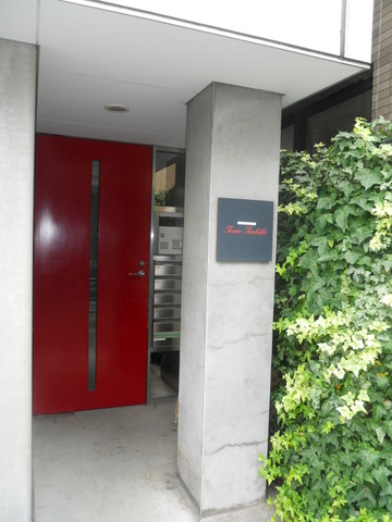 Building appearance. auto lock