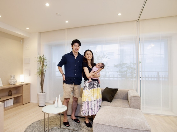 Other. H Mr. and Mrs. (30s-current Mitaka City resident). 2013 in the model room W78b type (pre-sale) July shooting