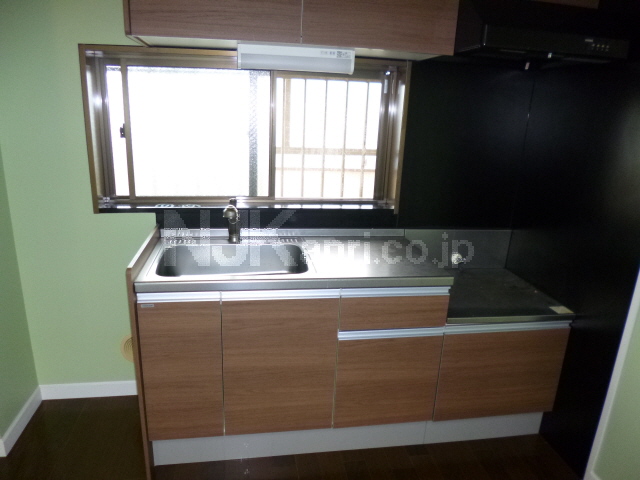 Kitchen. 2 lot gas stoves Allowed