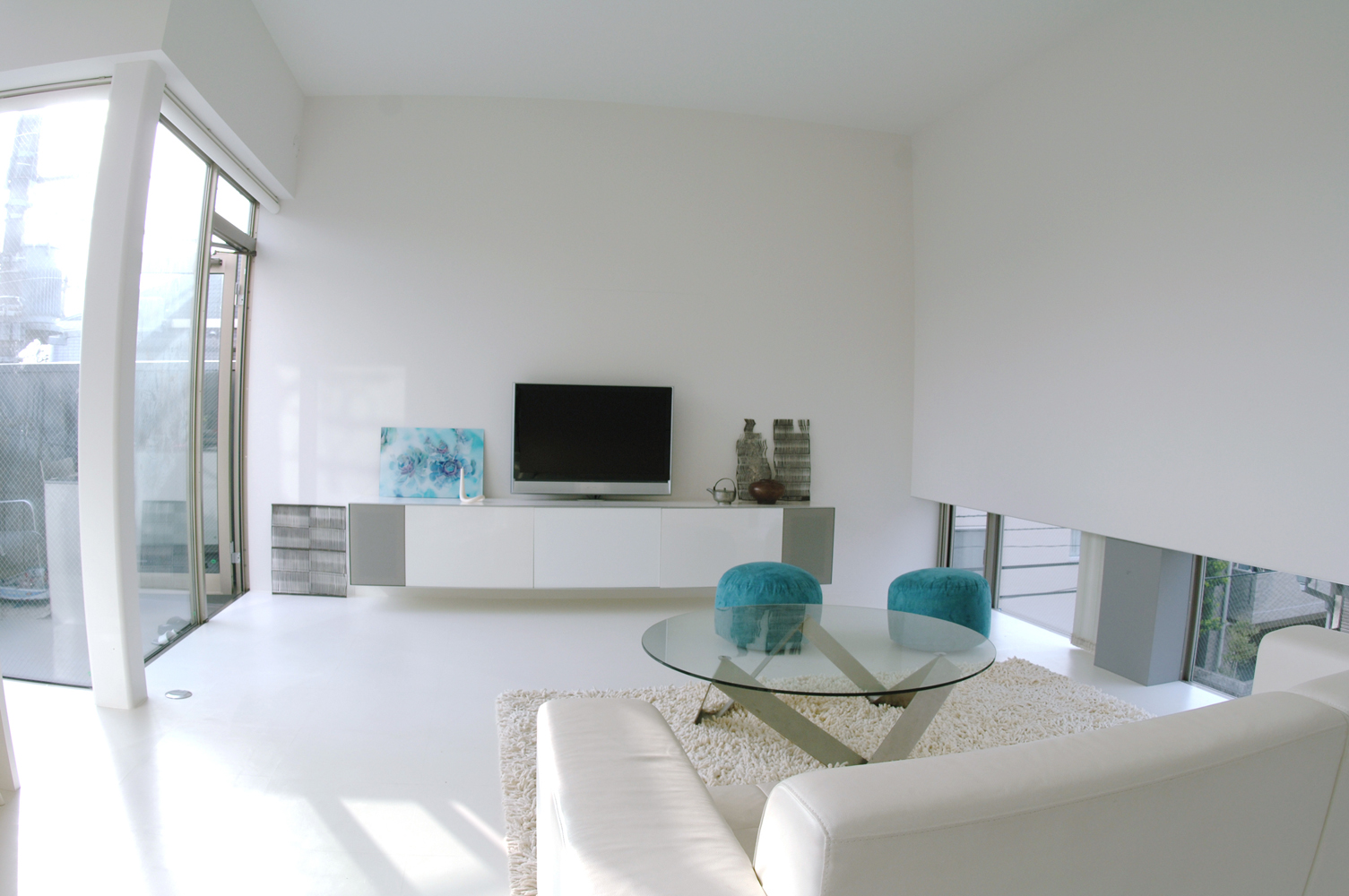 Living and room. LD2