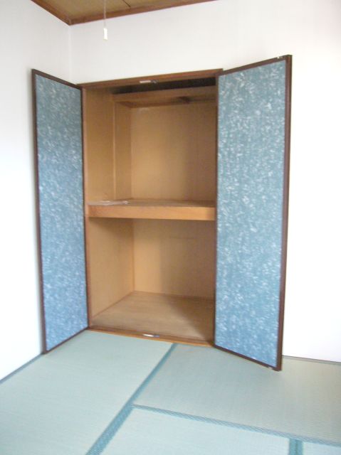 Receipt. Storage There are plenty of. 