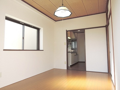 Other room space. Two-sided lighting Sunny Western-style 6 Pledge