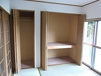 Receipt. Plenty of storage