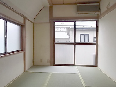 Living and room. Japanese-style room 6 quires