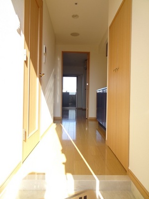 Entrance. Also day to enter is at the door