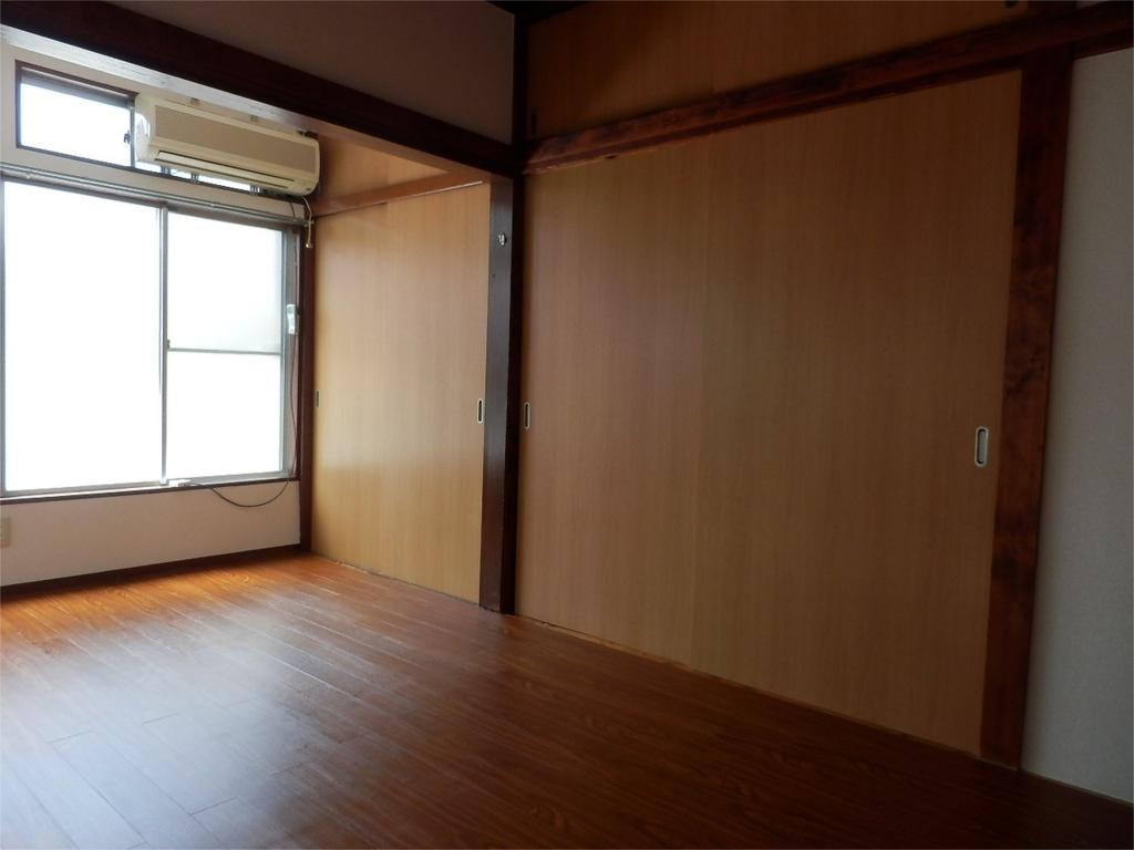 Receipt. Abundant storage