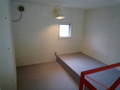 Living and room. Loft part can stand