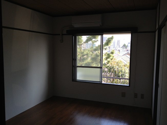 Living and room. ☆ Ventilation, Sunny ☆