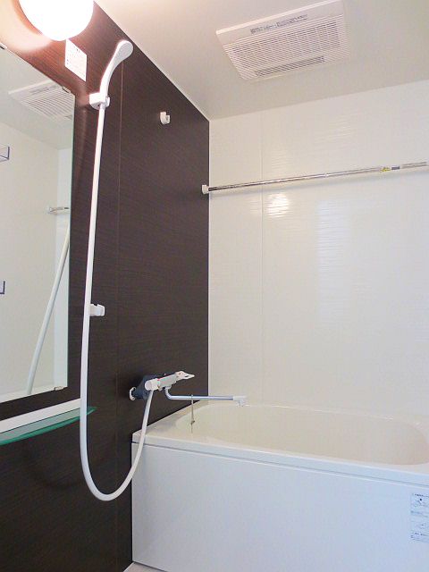 Bath. With bathroom dryer ☆