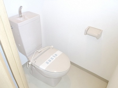 Toilet. toilet ・ Bus by