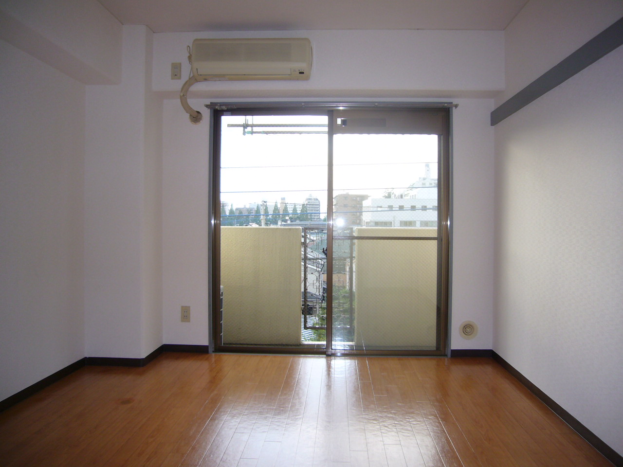 Living and room. It is a little spread of the room