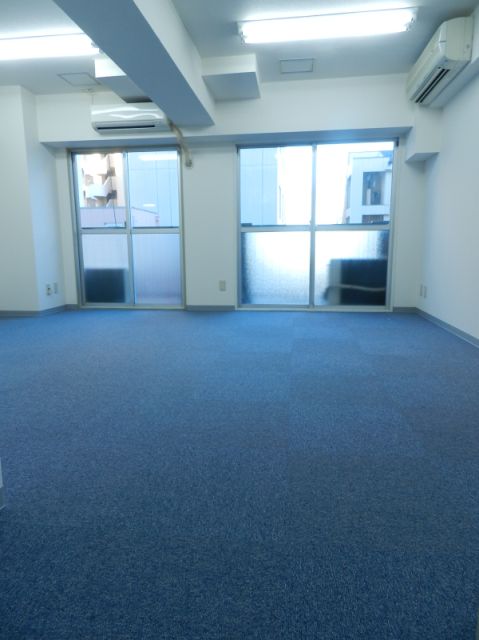 Living and room. 12 is the Pledge of wide room