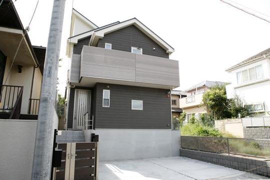 Local appearance photo. Car space 2 cars can park.  [2013 September shooting] 