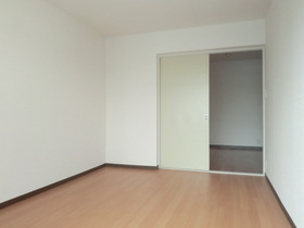 Living and room. Southwestward 6 Pledge of Western-style