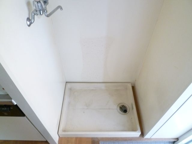 Other room space. Indoor Laundry Storage