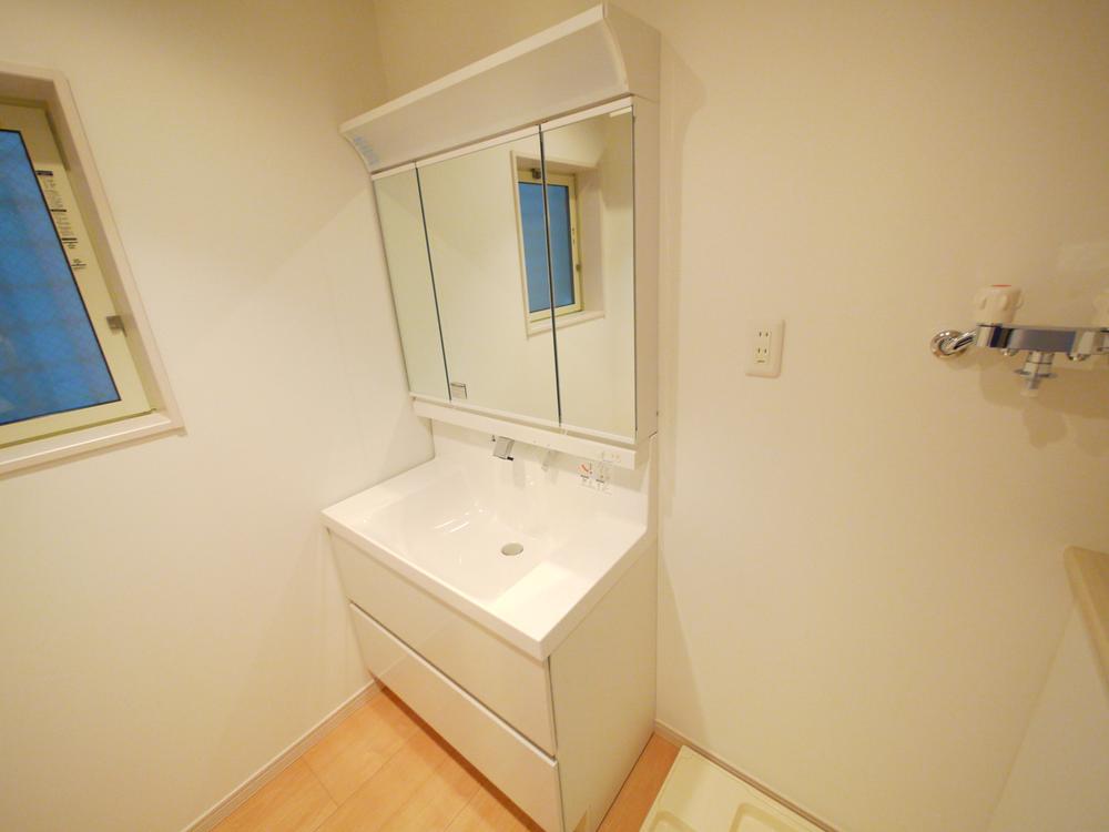 Same specifications photos (Other introspection). Same specifications Photos