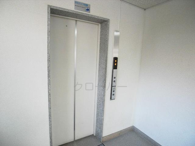 Other common areas. Elevator