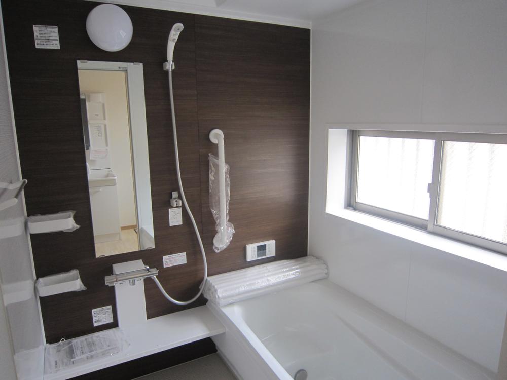 Bathroom. Indoor (July 2013) Shooting