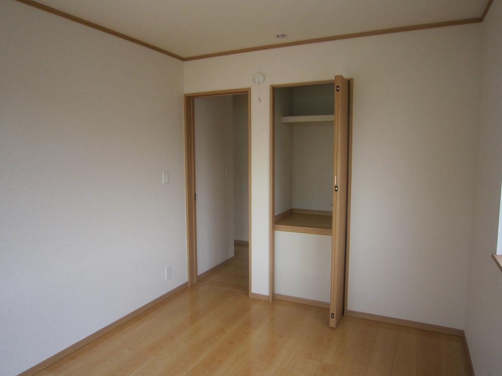 Non-living room. Indoor (July 2013) Shooting