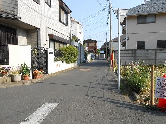 Local photos, including front road. Local (May 2013) Shooting