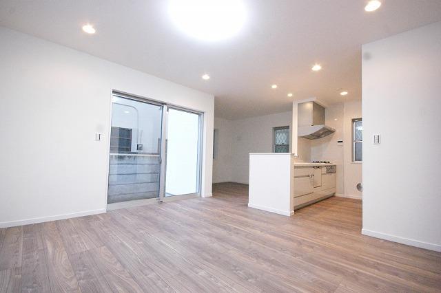 Living. A Building room (November 2013) Shooting