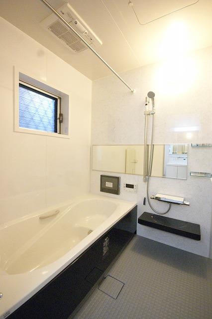 Bathroom. A Building room (November 2013) Shooting