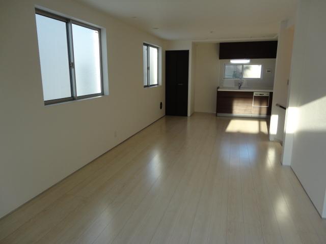 Living. Indoor (10 May 2013) Shooting