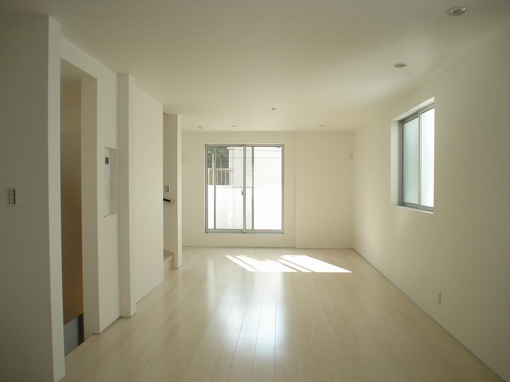 Living. Indoor (10 May 2013) Shooting